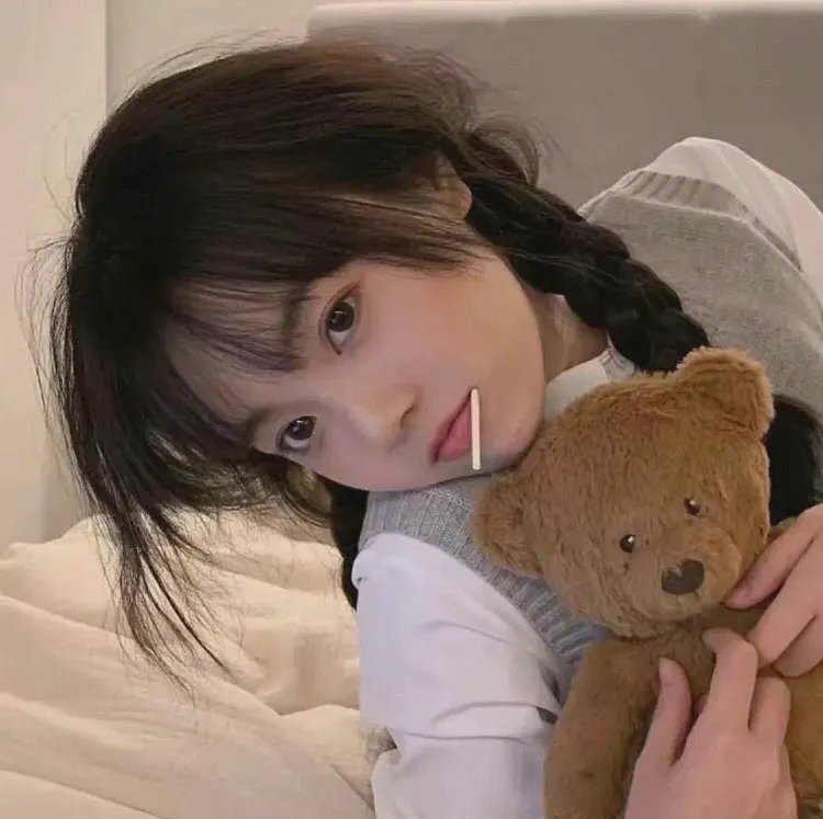 妓女。演员。皮条客